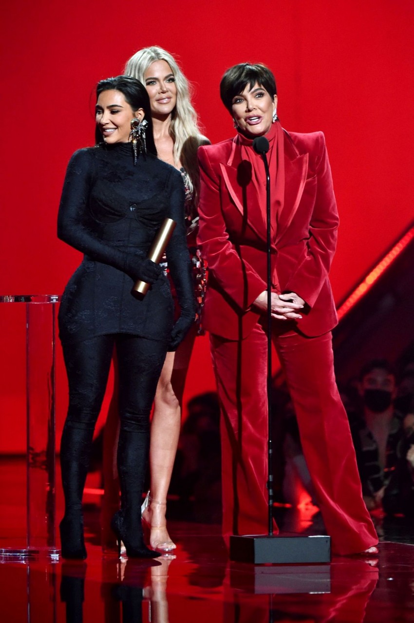Kim Khloe Kardashian Kris Jenner 47th People S Choice Awards Santa Monica