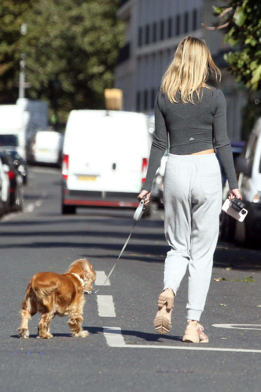 Kimberley Garnee Out With Her Dog London