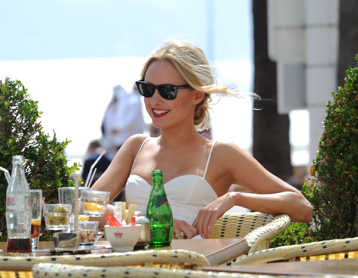 Kimberley Garner Out About Cannes