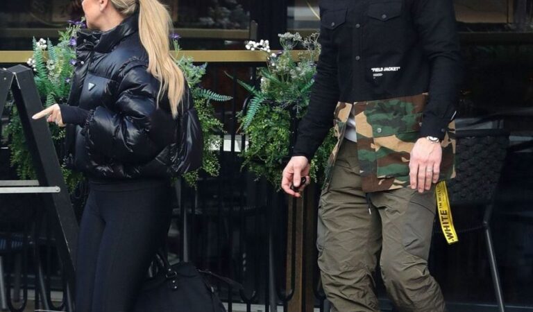 Kimberly Crew And Joe Hart Out For Lunch Wilmslow (7 photos)
