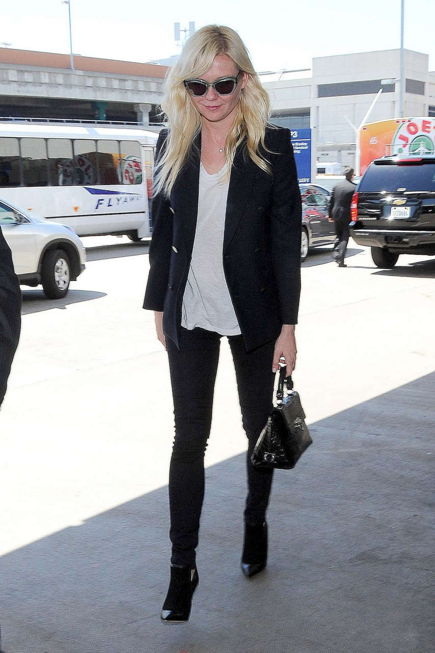 Kirsten Dunst Arrives Los Angeles International Airport