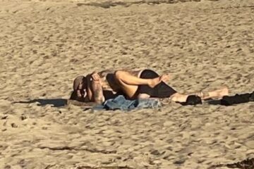 Kourtney Kardashian And Travis Barker On Beach Laguna Beach