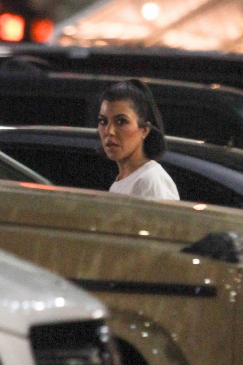 Kourtney Kardashian And Travis Barker Out For Dinner Katsu Ya Los Angeles