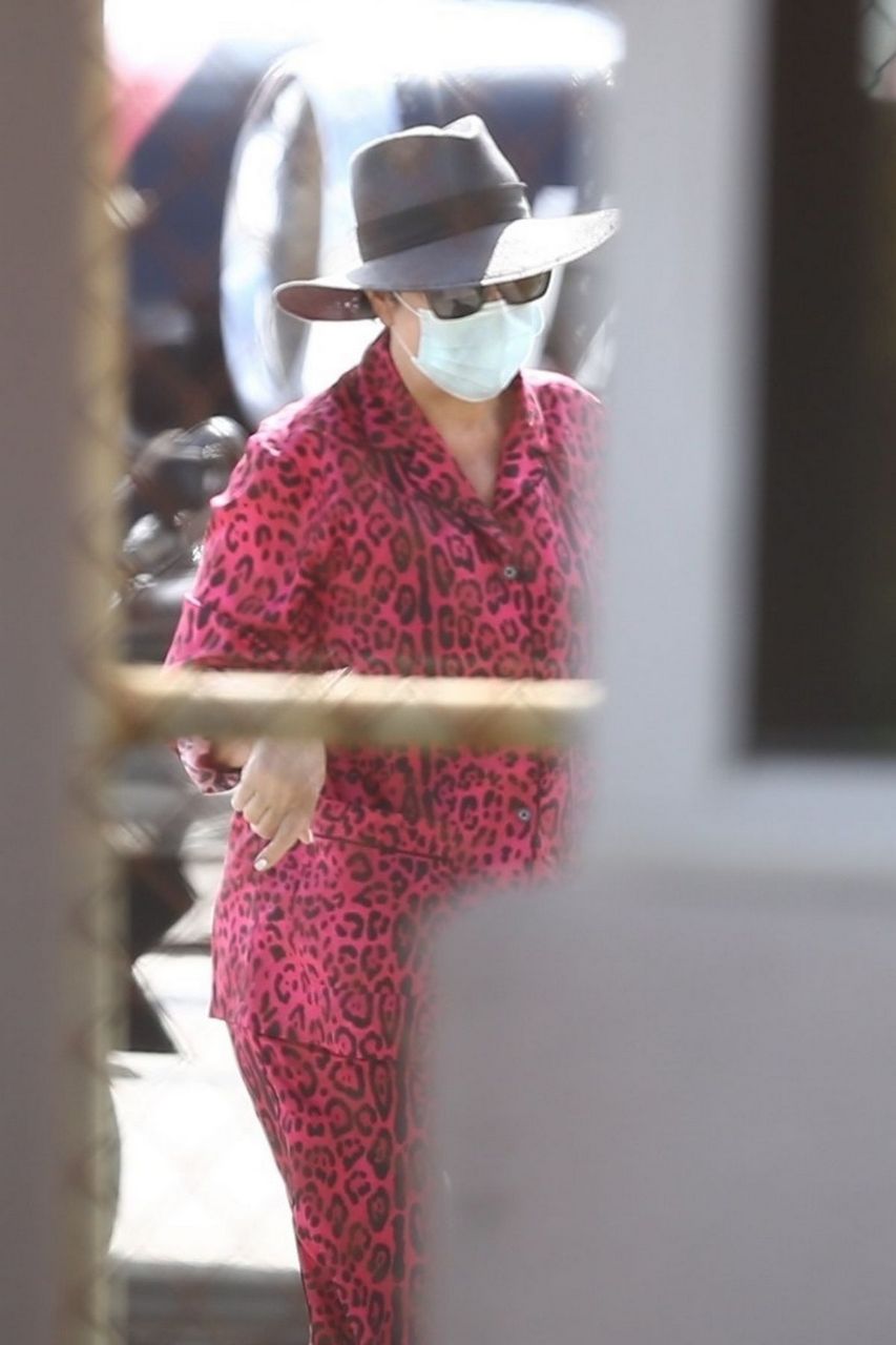 Kris Jenner Arrives Airport Miami