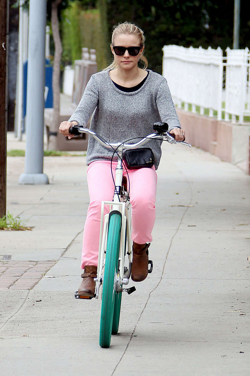 Kristen Bell Bike Ride Los Angeles