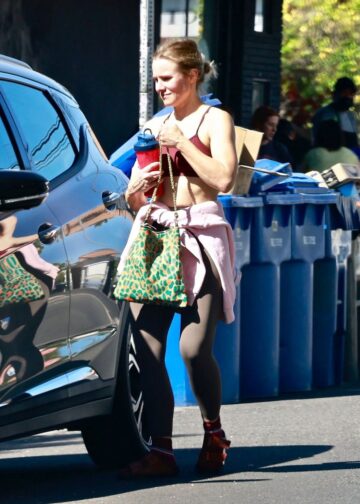 Kristen Bell Leaves A Gym Los Feliz