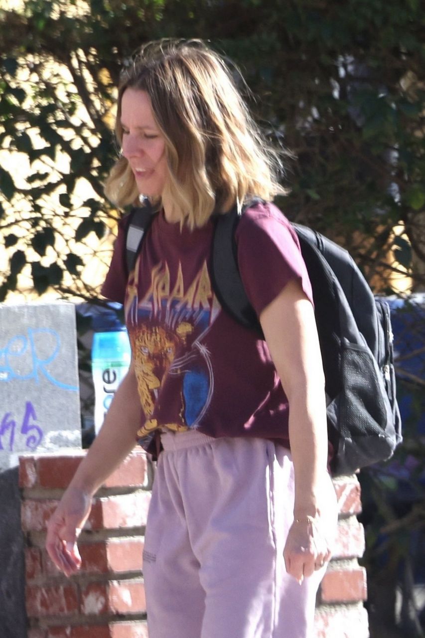 Kristen Bell Out And About Los Angeles