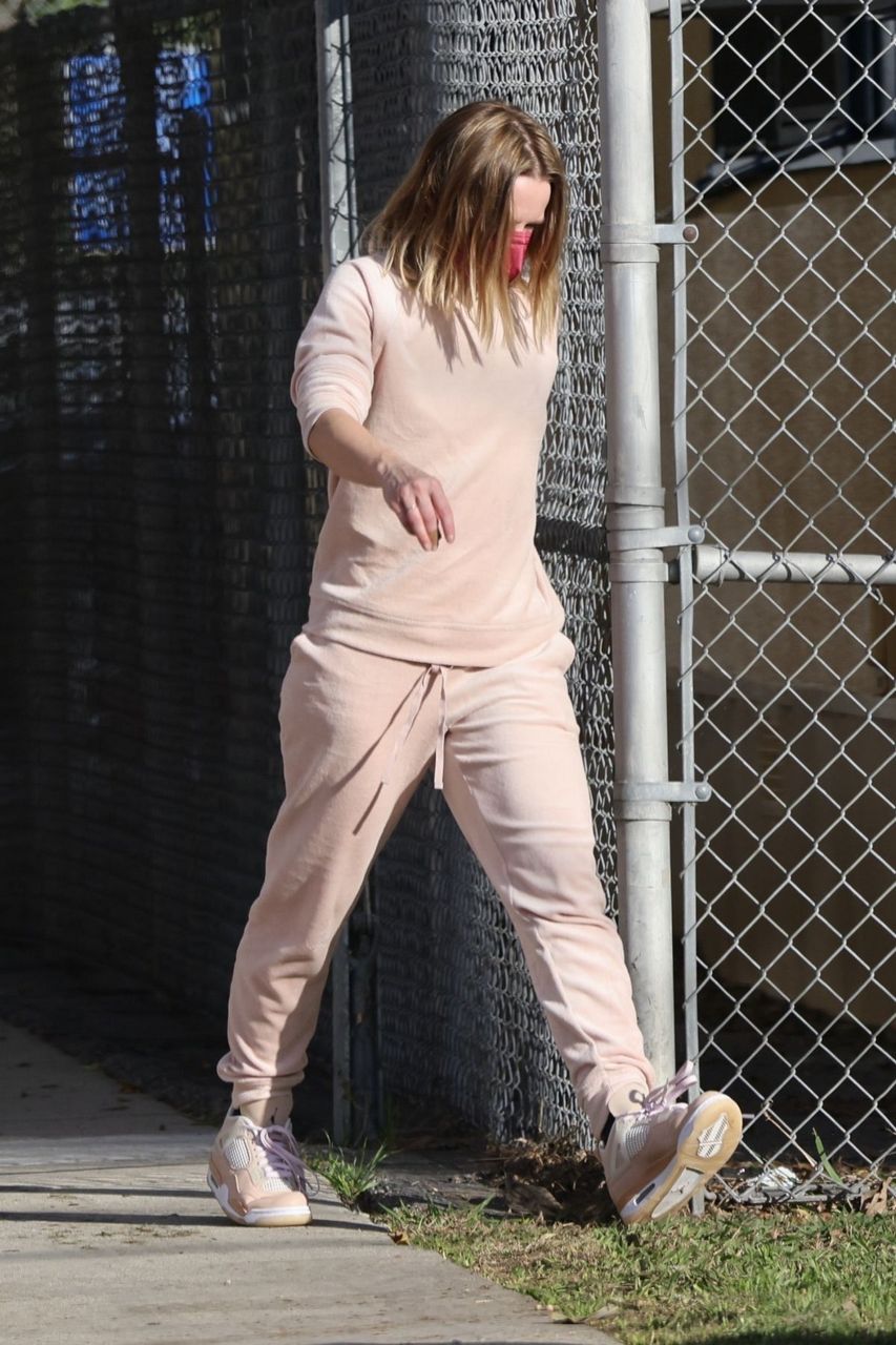 Kristen Bell Out For Walk Los Feliz