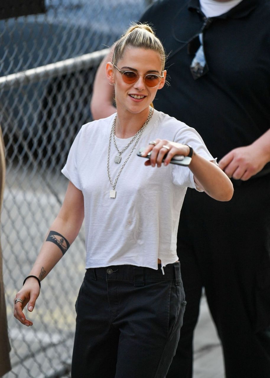 Kristen Stewart Arrives Jimmy Kimmel Live Studios