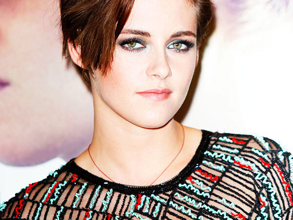 Kristen Stewart At A Special Camp X Ray (4 photos)