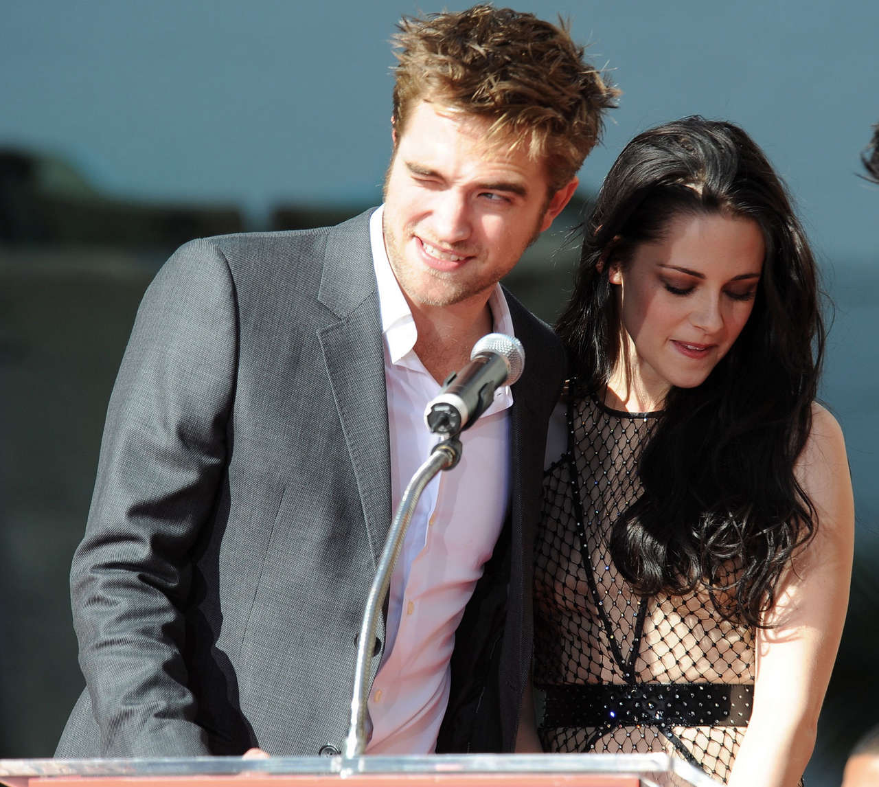 Kristen Stewart At Twilight Walk Of Fame Ceremony In Hollywood