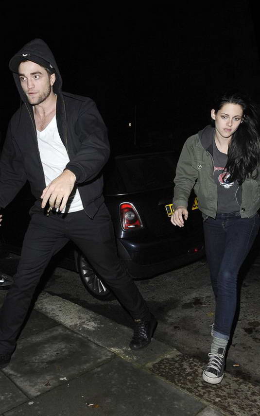 Kristen Stewart Robert Pattinson Head To Camden