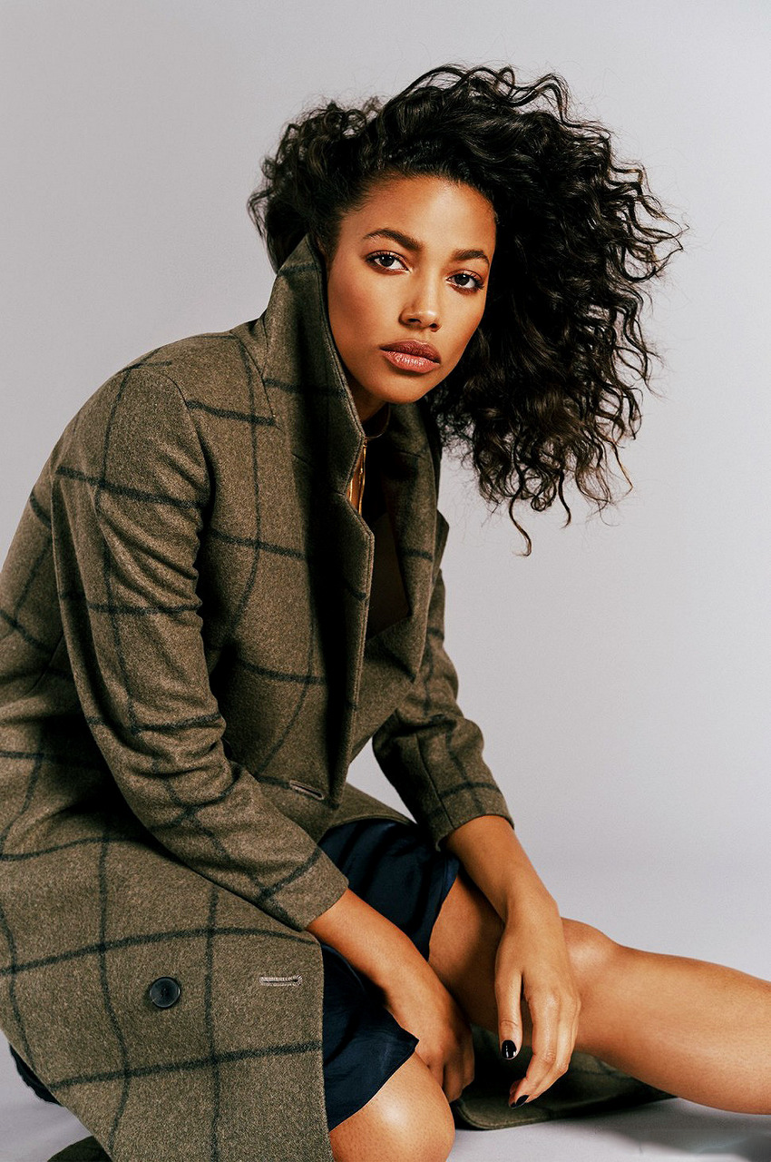 Kylie Bunbury For Who What Wear
