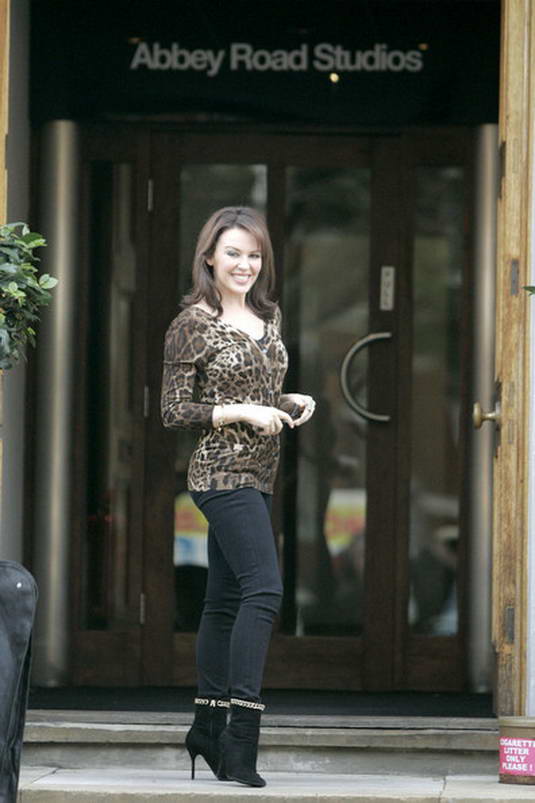 Kylie Minogue Arriving Abbey Road Studios
