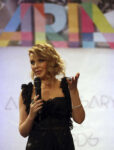 Kylie Minogue Delta Goodrem Arrives Aria Awards