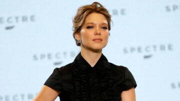 L A Seydoux Hot