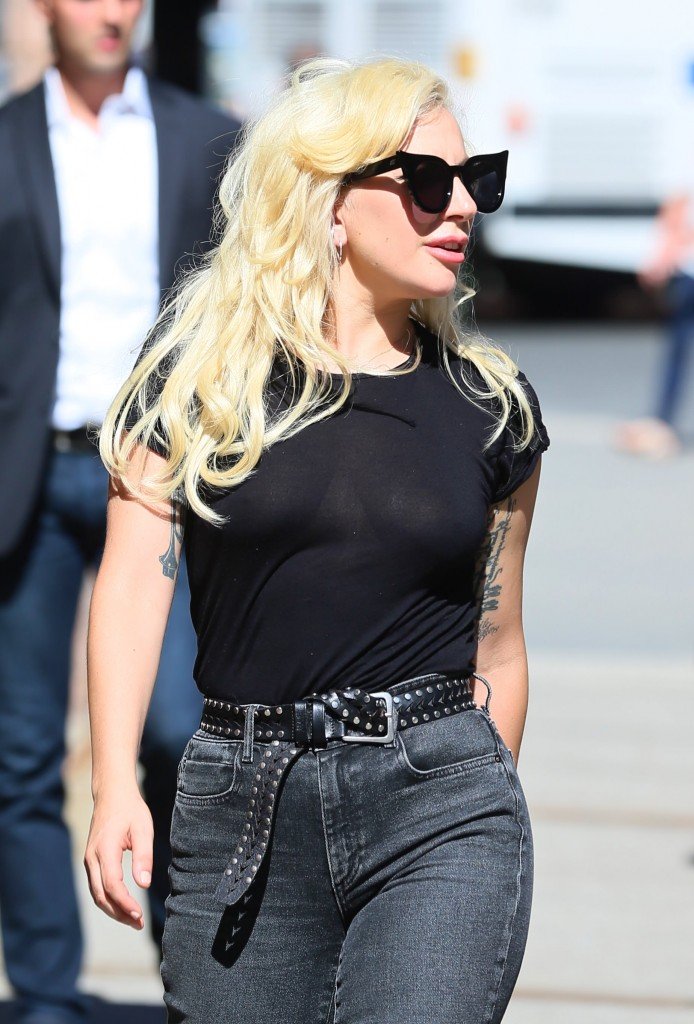 Lady Gaga Braless