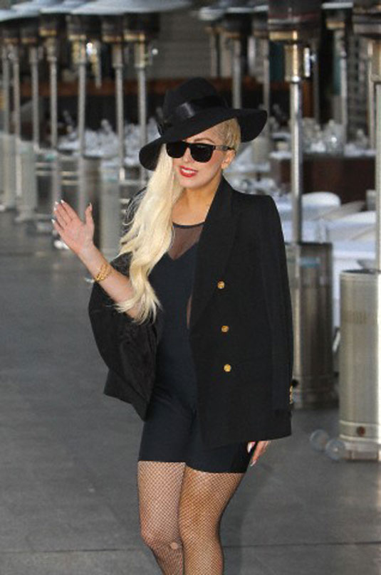 Lady Gaga Leggy Candids High Knees Sydney