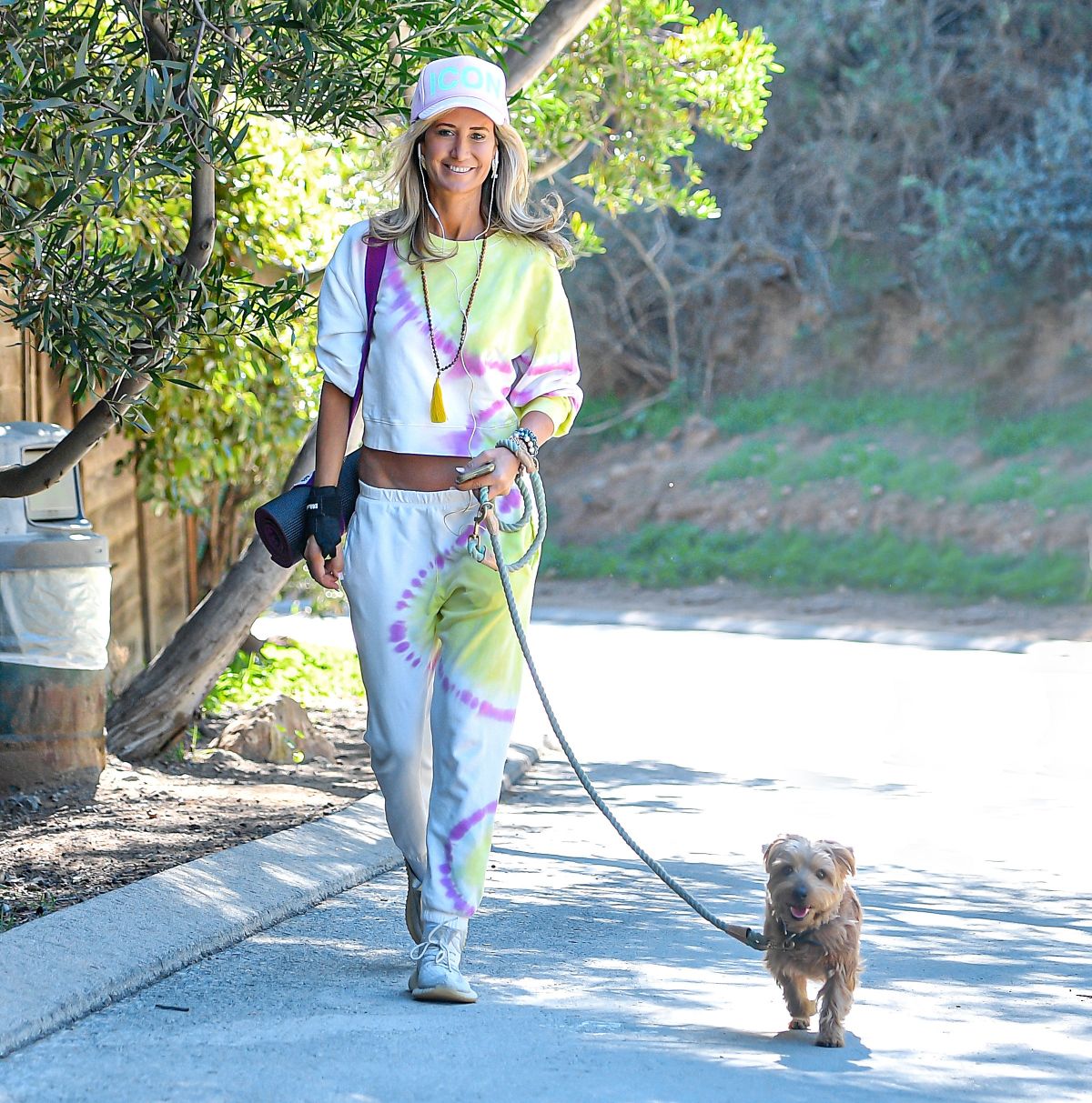 Lady Victoria Hervey Out With Her Dog Los Angeles