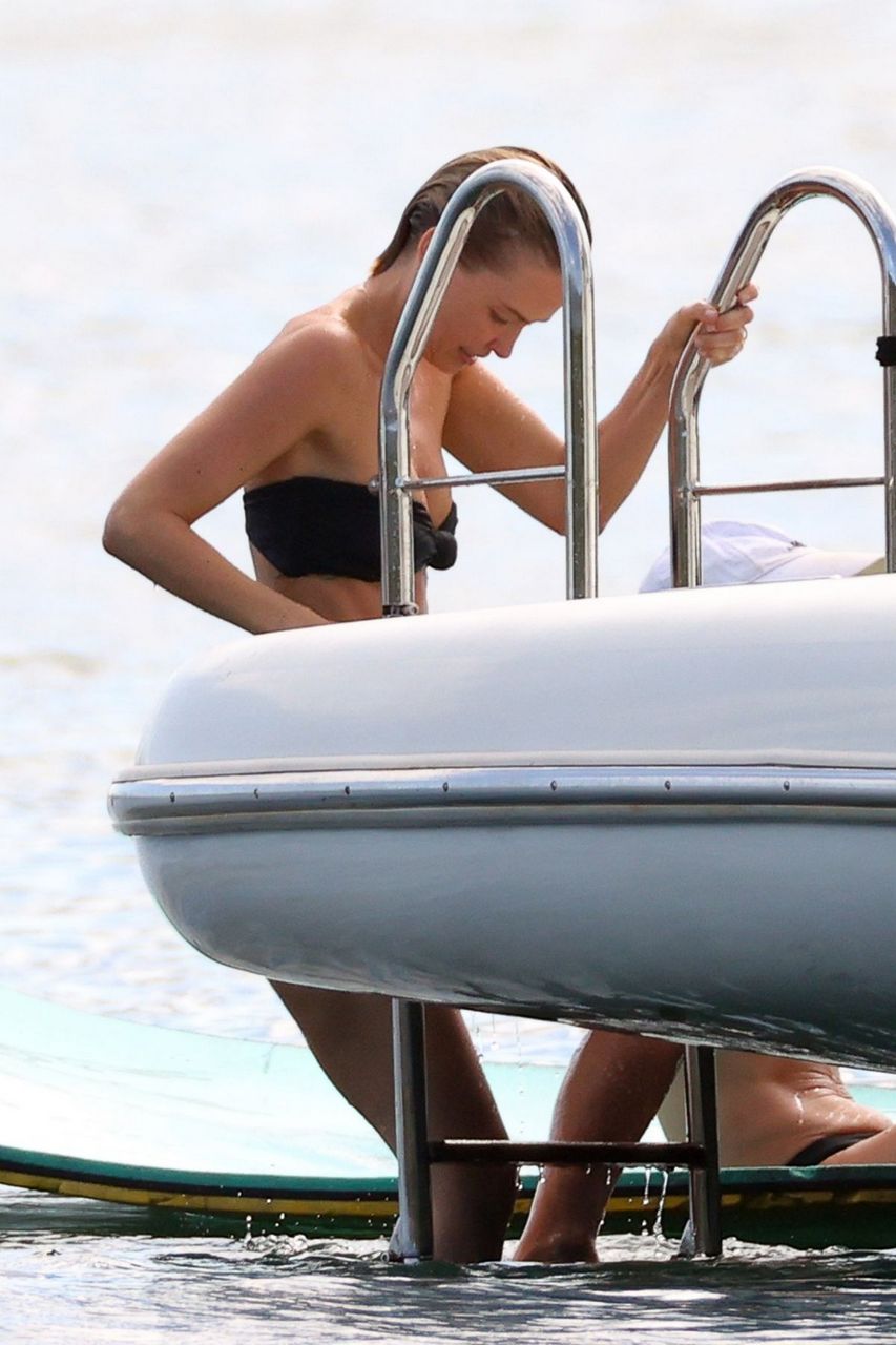 Lara Bingle Bikini Boat On Sydney Habour