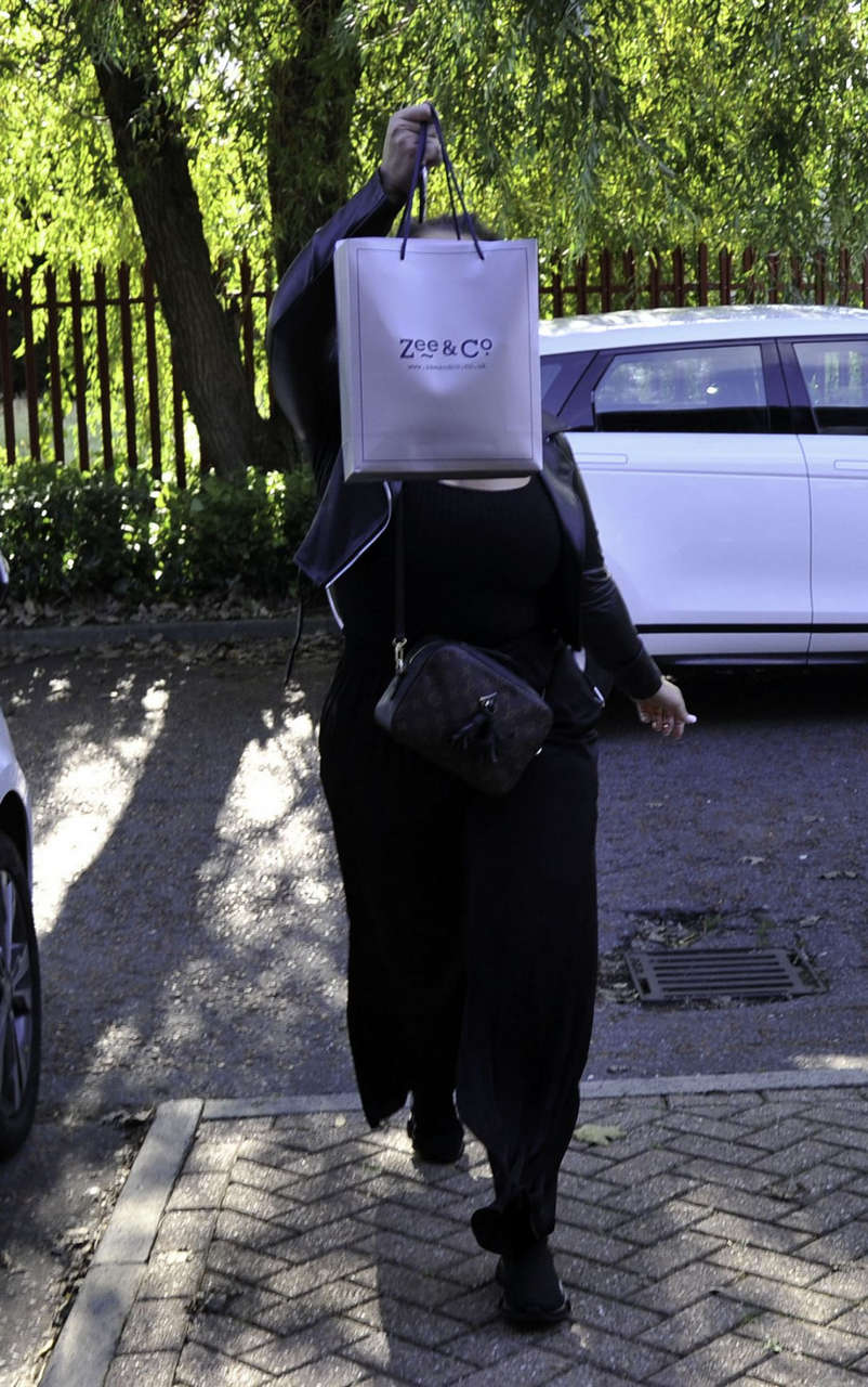 Lauren Goodger Arrives Cosmetic Couture Manchester