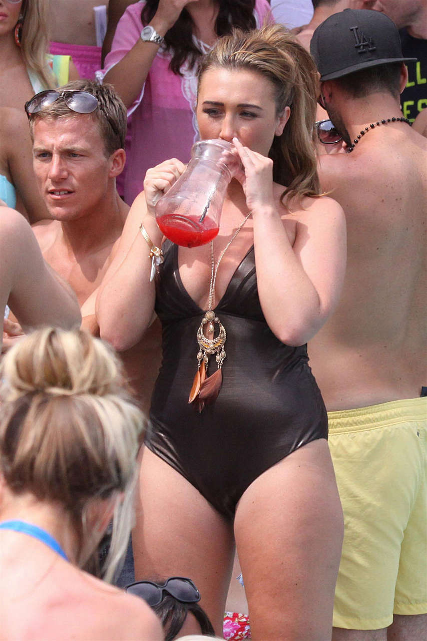 Lauren Goodger Swimsuit Poolside With Cast From Towies