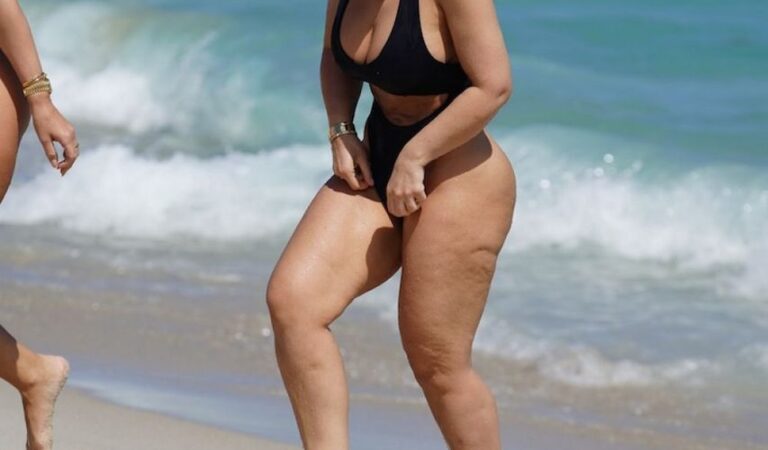 Lauren Pisciotta Bikini Beach Miami (6 photos)