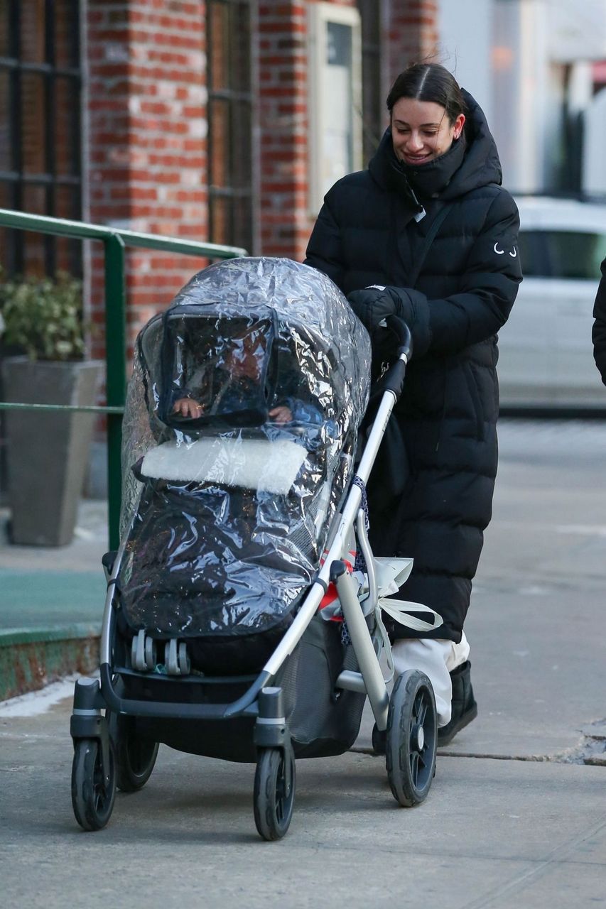 Lea Michele Out With Her Frend And Baby New York