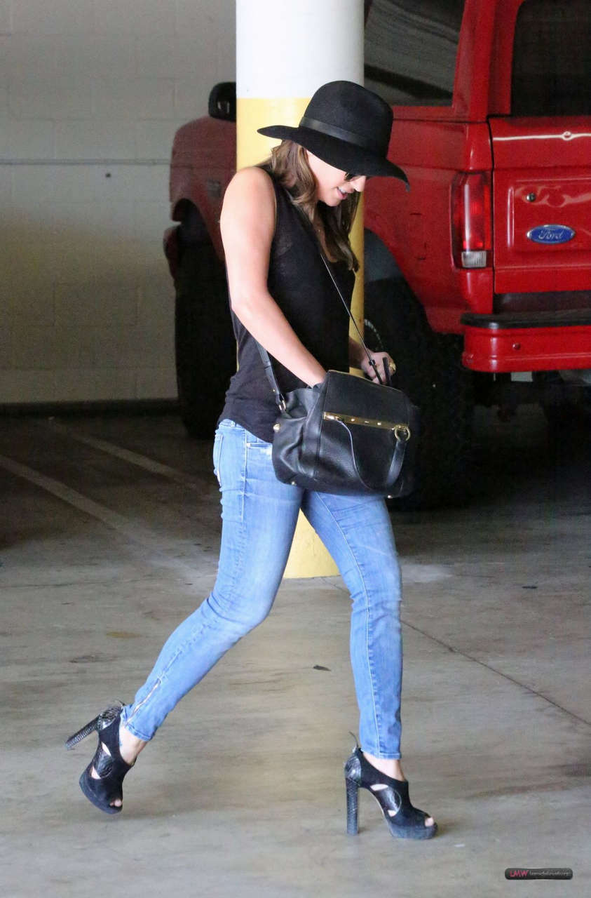 Lea Michele Tight Jeans Pressed Juicery