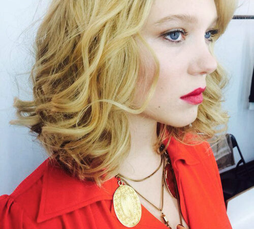 Lea Seydoux On The Set Of Her New Photoshoot To (1 photo)