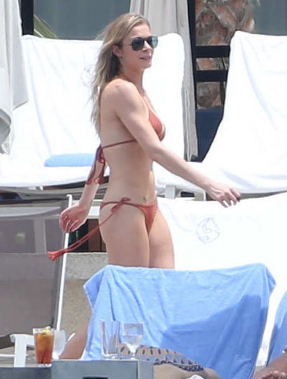 Leann Rimes Bikini
