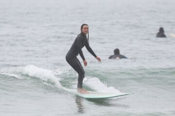 Leighton Meester Gets On Her Surfboard And Shreds Some Morning Waves Out Santa Monica California