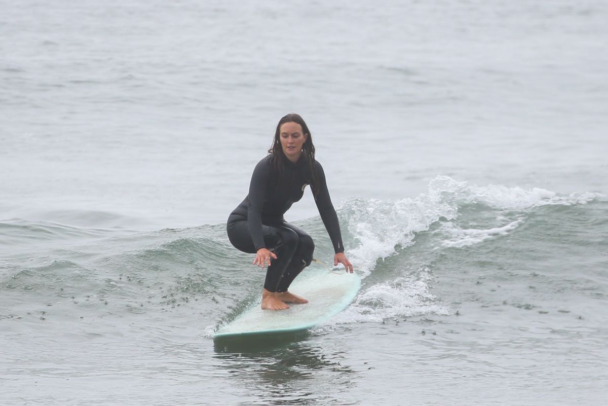 Leighton Meester Wetsuit Surfing Malibu