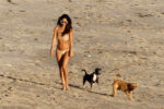 Leilani Dowding Bikini Candids Jogging Malibu Beach
