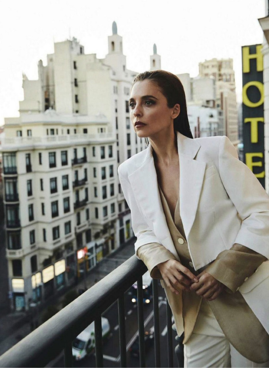 Leticia Dolera For Elle Magazine Spain December