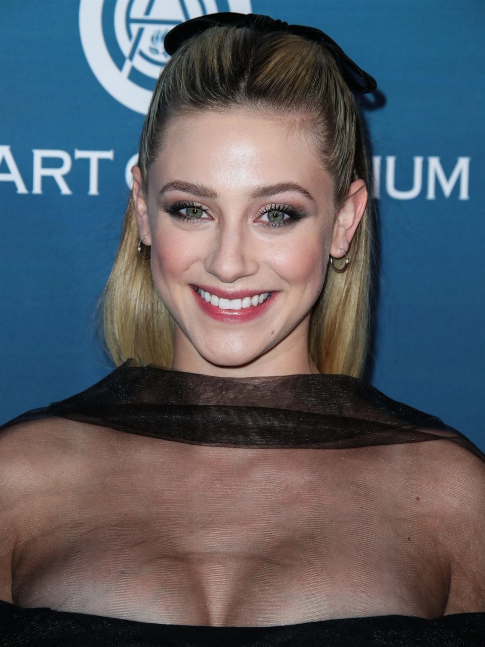 Lili Reinhart Hot