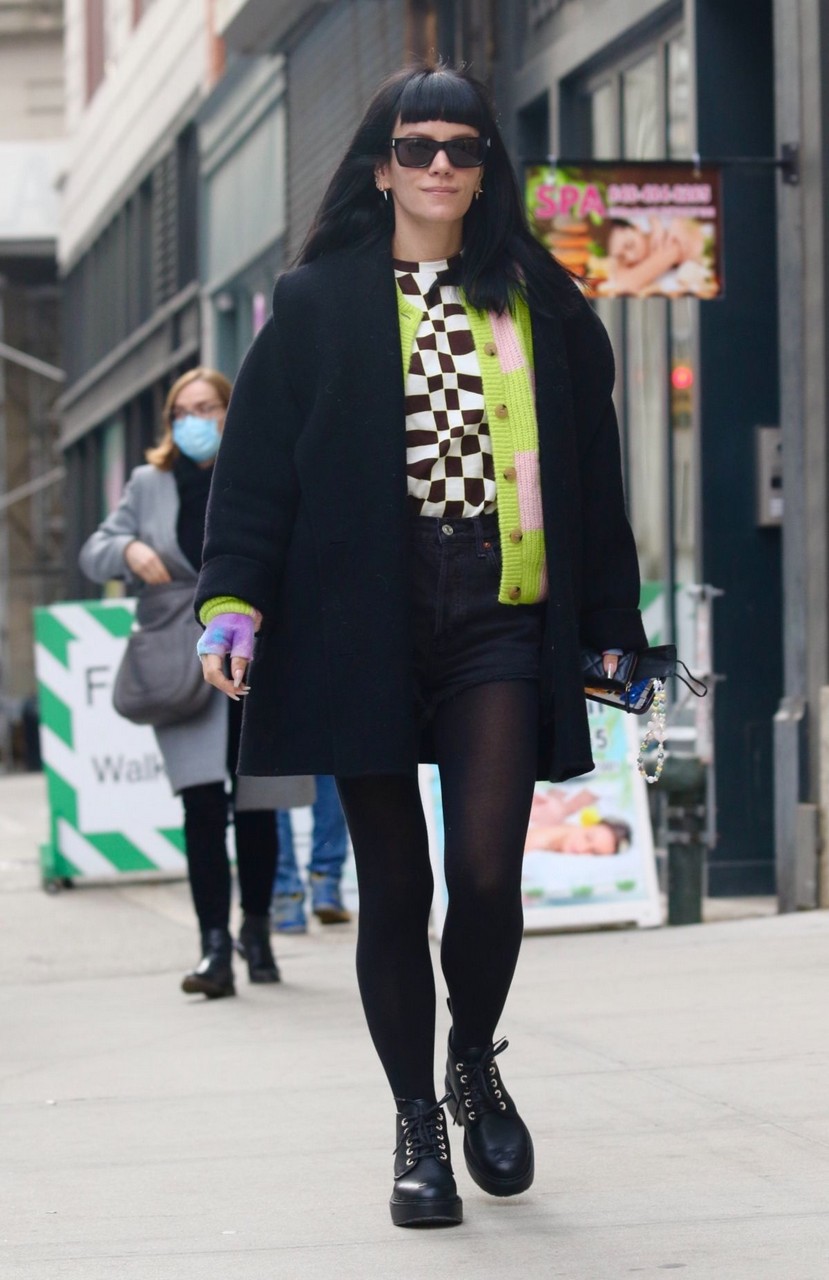 Lily Allen Out About New York