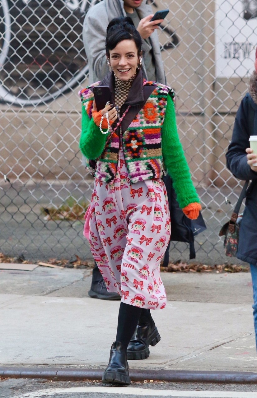 Lily Allen Out Shopping New York