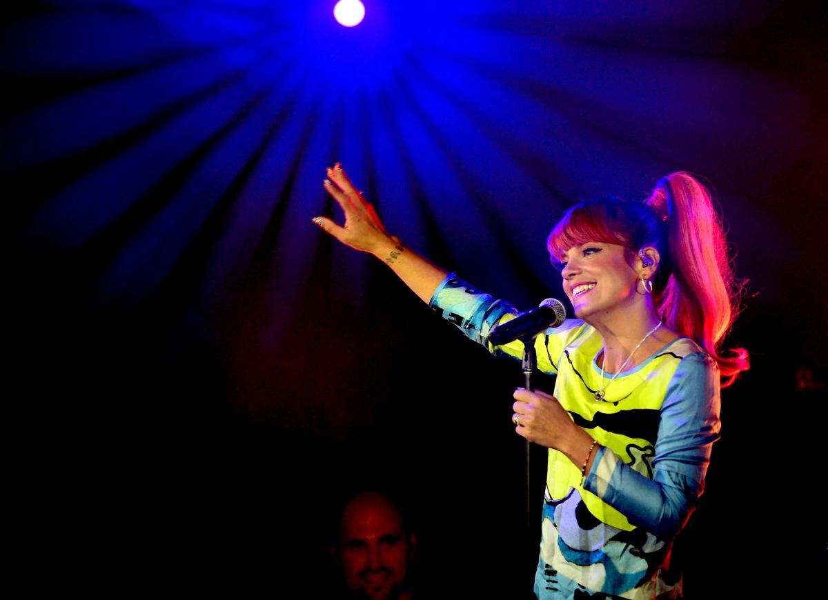 Lily Allen Performs Hordern Pavillion Sydney