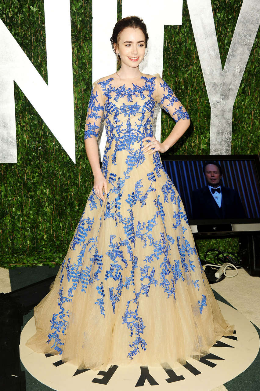 Lily Collins 2012 Vanity Fair Oscar Party Sunset Tower