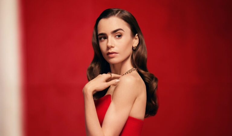 Lily Collins For Cartier Love Is All Holiday (2 photos)