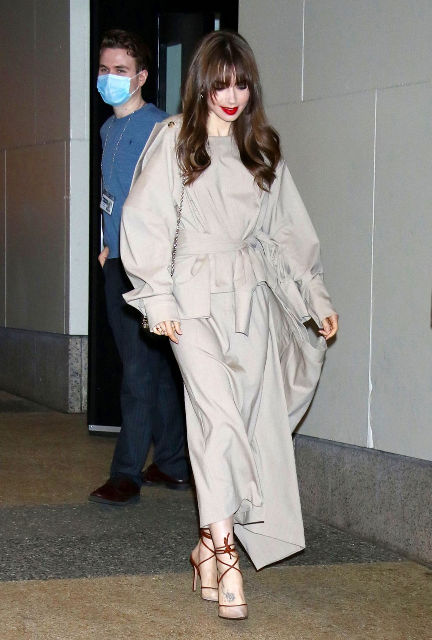 Lily Collins This Morning Promotes Windfall New York