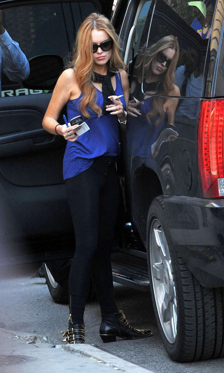 Lindsay Lohan Heading To Bank America Los Angeles