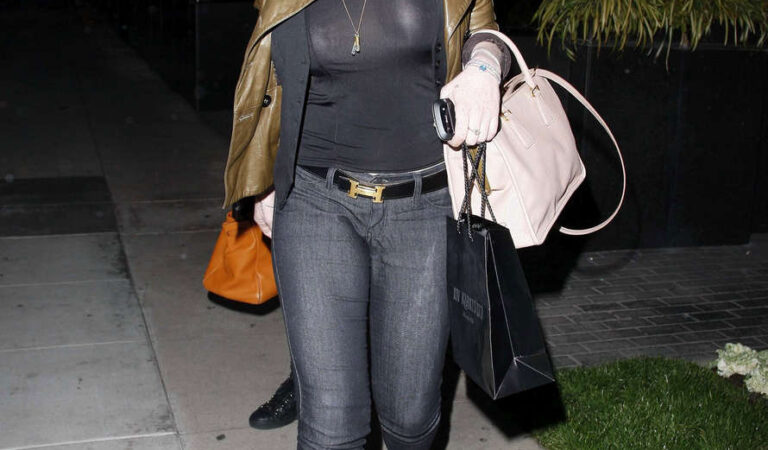 Lindsay Lohan Shopping 14 Karat Los Angeles (39 photos)