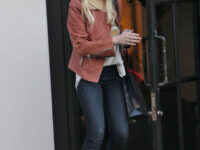 Lindsay Lohan Tight Jeans Canids Los Angeles