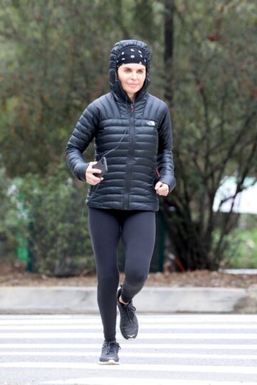 Lisa Rinna Out Jogging Beverly Hills