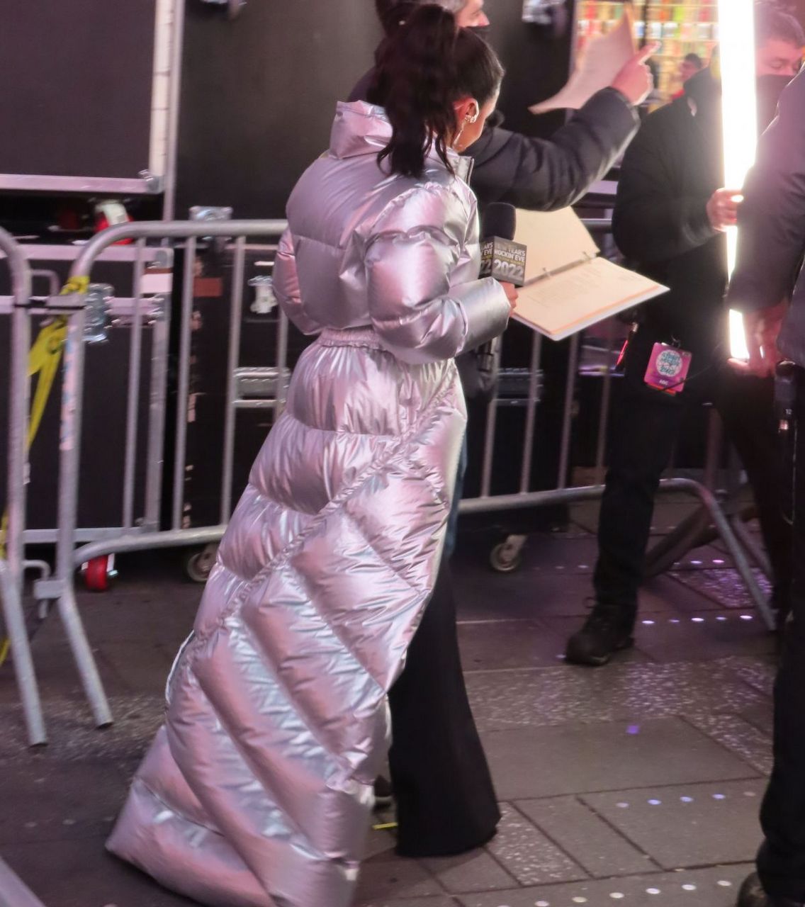 Liza Koshy Dick Clark S New Year S Rockin Eve With Ryan Seacrest New York