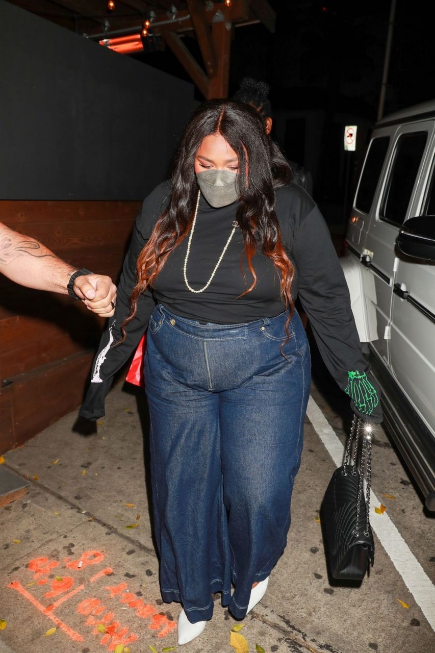 Lizzo Arrives Craig S West Hollywood