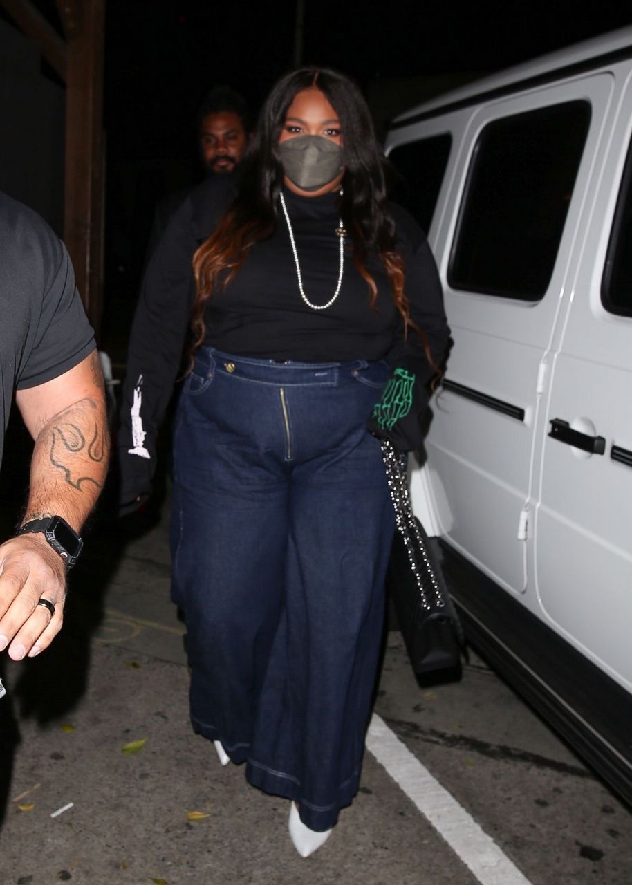 Lizzo Arrives Craig S West Hollywood