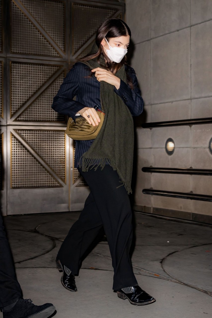 Lorde Leaves Dior Gala Guggenheim Museum New York